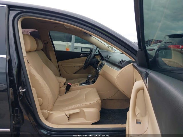 2008 Volkswagen Passat Komfort მანქანა იყიდება აუქციონზე, vin: WVWAK73CX8P089446, აუქციონის ნომერი: 42473794
