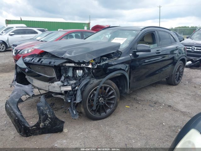 2019 MERCEDES-BENZ GLA 250 WDCTG4EB2KU008357 Photo 1