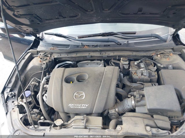 3MZBM1U7XEM116138 Mazda pe