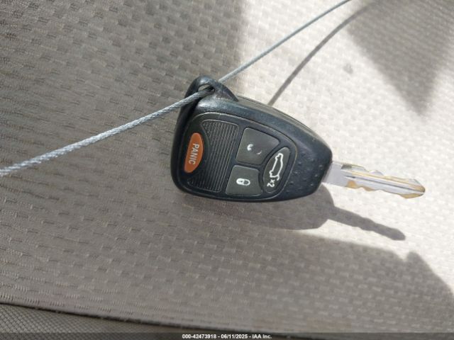 2013 CHRYSLER 200 1C3CCBABXDN636194 Photo 10