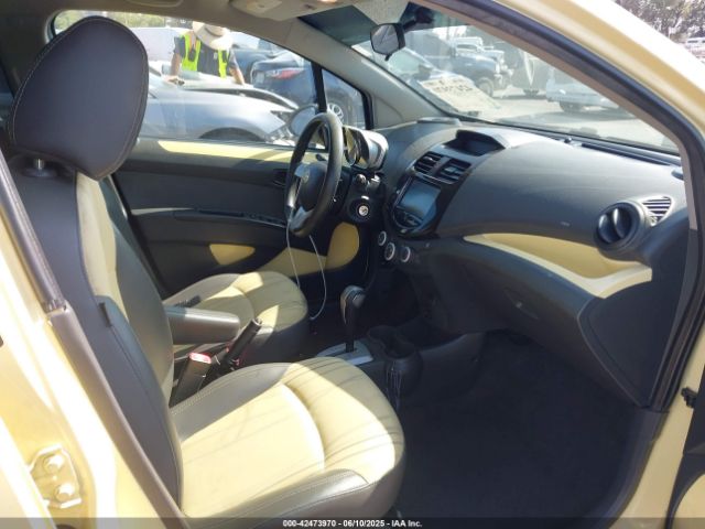 KL8CD6S94FC708638 Chevrolet Spark 1lt Cvt