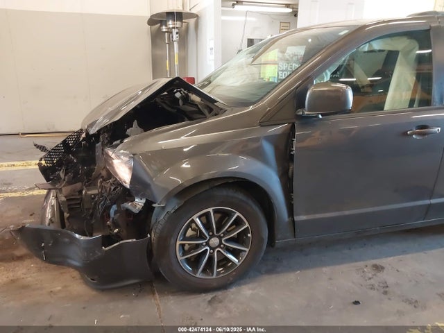2C4RDGEG9JR345769 Dodge Grand Caravan