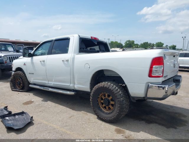 2022 RAM 2500 3C6UR5DLXNG436311 Photo 2