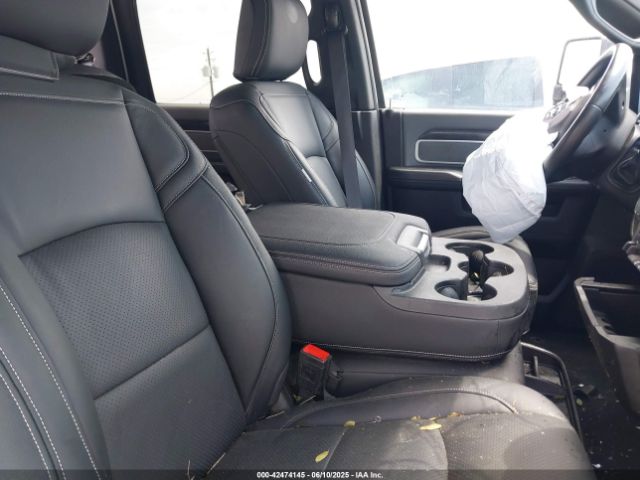 2022 RAM 2500 3C6UR5DLXNG436311 Photo 4