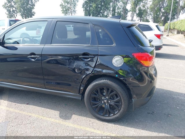 Mitsubishi 2.0 dohc mivec 2017 JA4AP3AU1HZ043170 Image 6