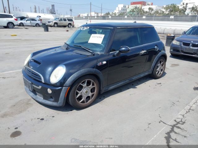 2006 MINI COOPER S WMWRE33596TJ35502 Photo 1
