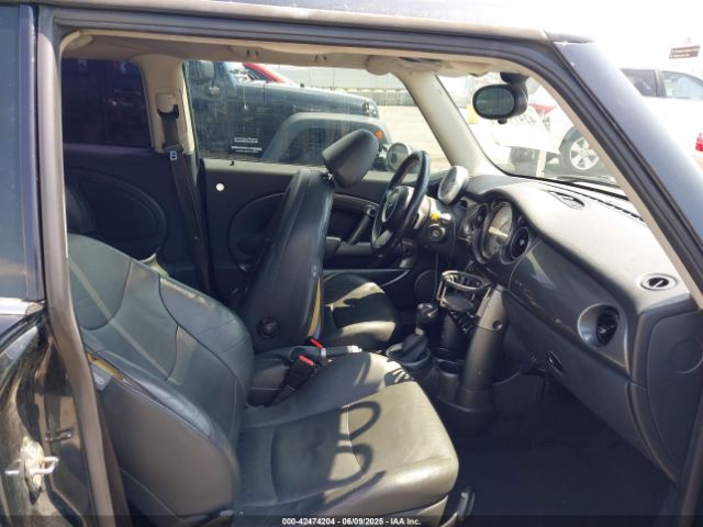 2006 MINI COOPER S WMWRE33596TJ35502 Photo 4
