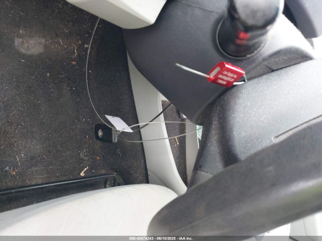 2013 TOYOTA PRIUS JTDKN3DU1D5565102 Photo 10