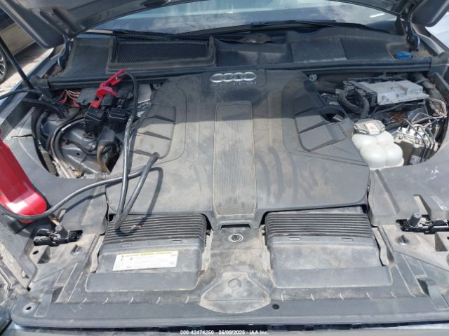 WA1VAAF74JD012380 Audi Q7 3.0t Premium