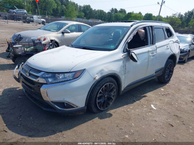 2018 MITSUBISHI OUTLANDER JA4AZ3A38JZ034988 Photo 1