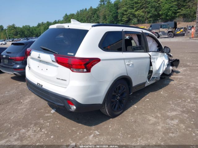 2018 MITSUBISHI OUTLANDER JA4AZ3A38JZ034988 Photo 3