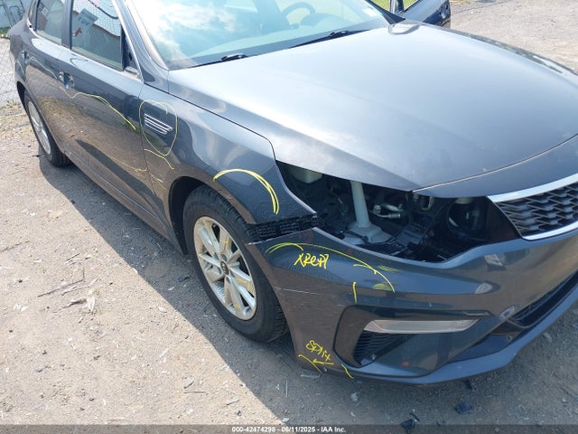5XXGT4L33KG285104 KIA Optima Lx