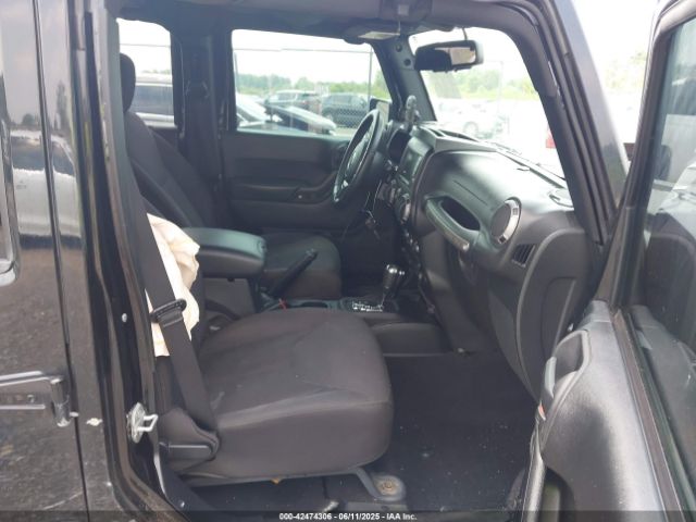 2015 JEEP WRANGLER UNLIMITED 1C4HJWDG5FL505467 Photo 4