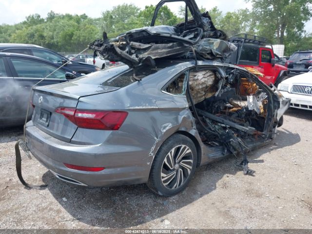 2020 VOLKSWAGEN JETTA 3VWGB7BU6LM062101 Photo 3