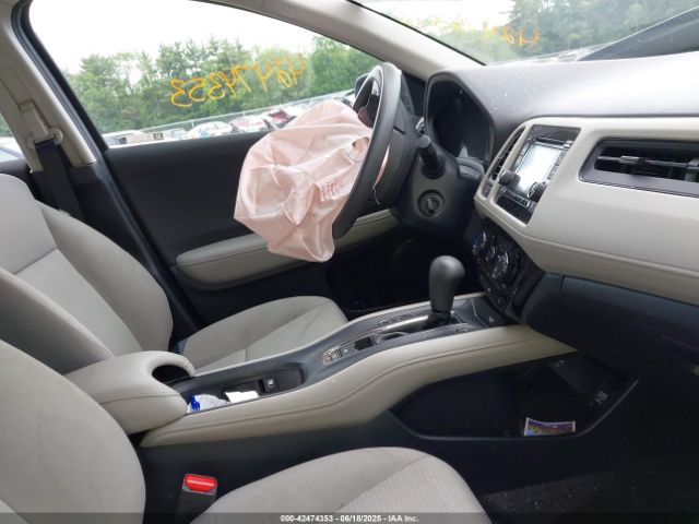 2021 HONDA HR-V 3CZRU6H32MM716117 Photo 4