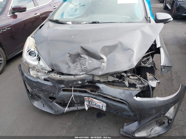 JTDKDTB39H1592526 Toyota 1nz-fxe+1lm