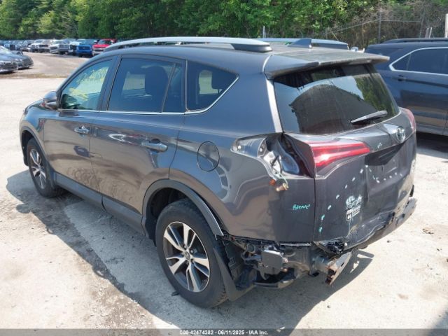 2T3RFREV2JW738510 Toyota Rav4 Adventure/xle