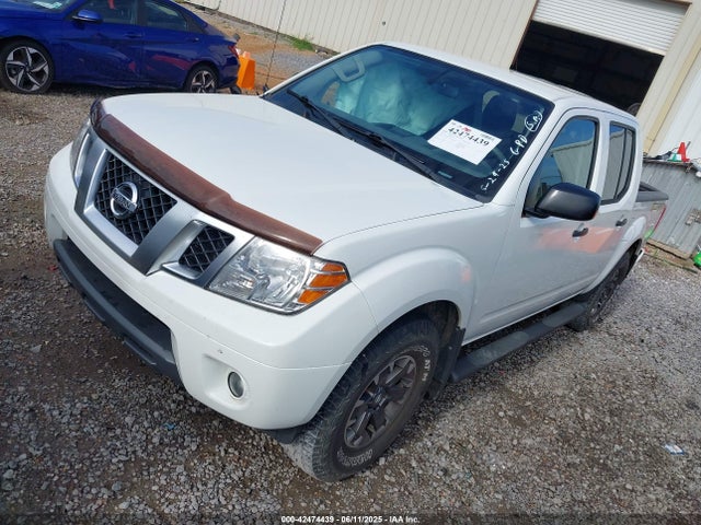 Nissan 2019 2019 1N6DD0ER1KN759675 Image 2