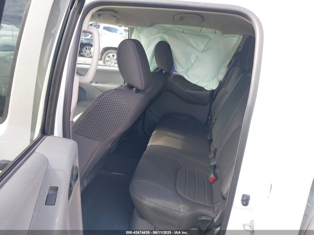 Nissan 2019 2019 1N6DD0ER1KN759675 Image 8