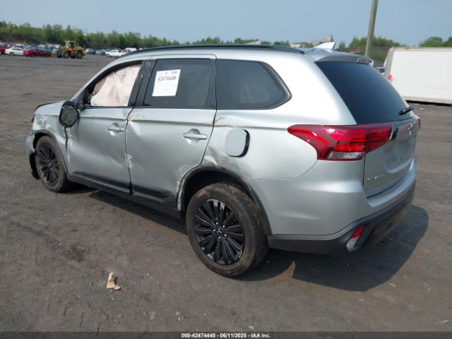 2020 MITSUBISHI OUTLANDER JA4AZ3A34LZ004714 Photo 2