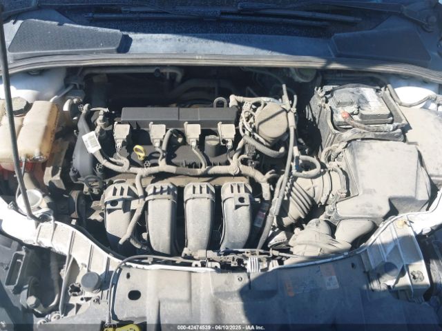 1FADP3K28FL287307 Ford FOCUS SE