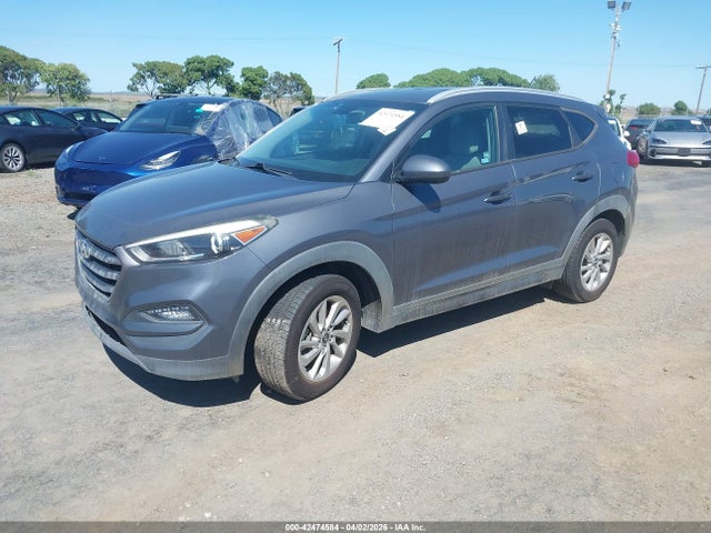Hyundai TUCSON SE 2016 KM8J3CA48GU087966 Image 2
