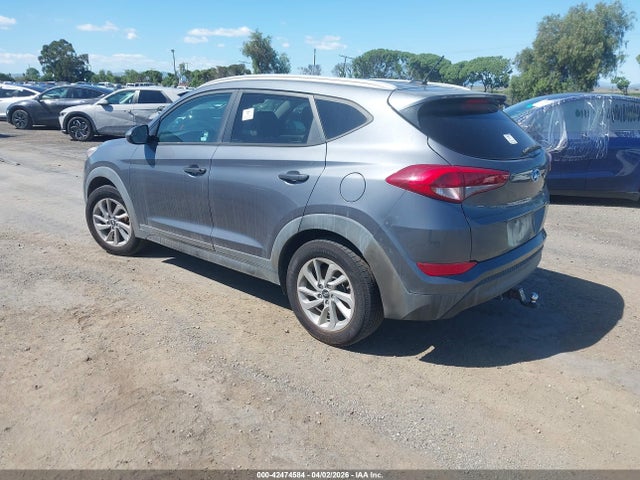 Hyundai TUCSON SE 2016 KM8J3CA48GU087966 Image 3