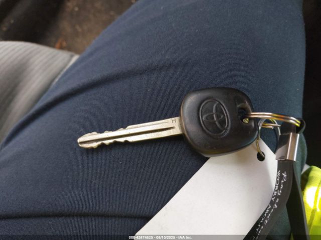 2T1BURHE0EC033546 Toyota COROLLA L
