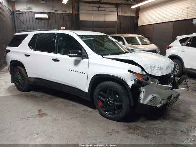 1GNEVKKW1MJ136097 Chevrolet Traverse Awd Premier