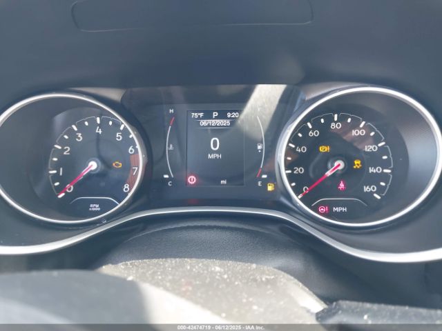 3C4NJCAB8KT652360 Jeep 2019