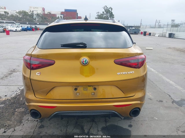 Alfa Romeo Stelvio 2022 ZASPAKBN8N7D32340 Image 16