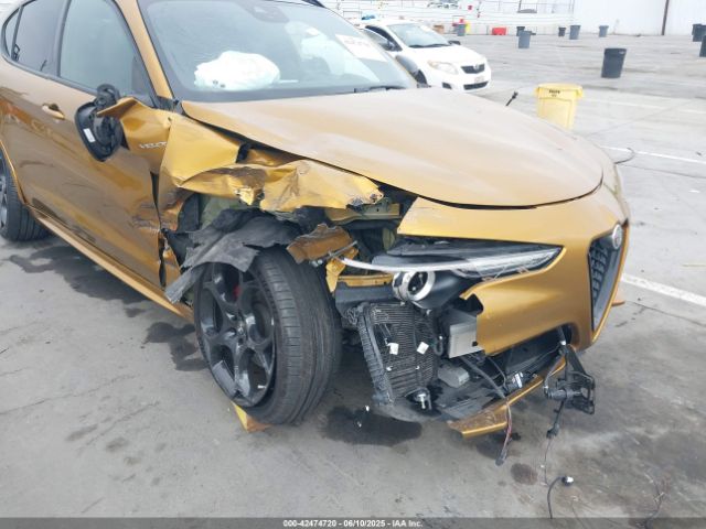 2022 ALFA ROMEO STELVIO ZASPAKBN8N7D32340 Photo 5