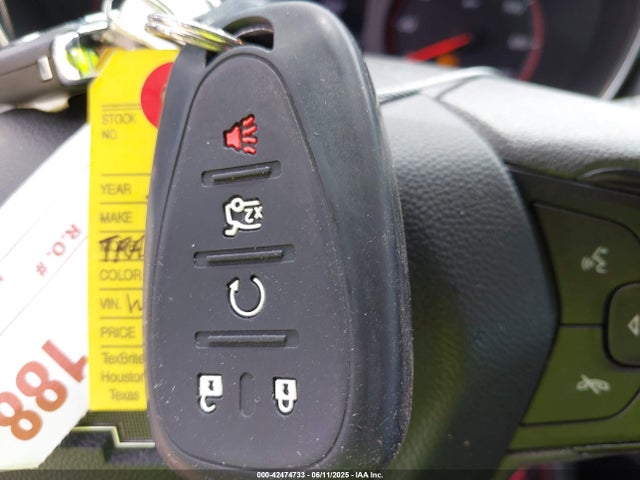 Chevrolet l3t 2023 KL79MTSL3PB207451 Image 11