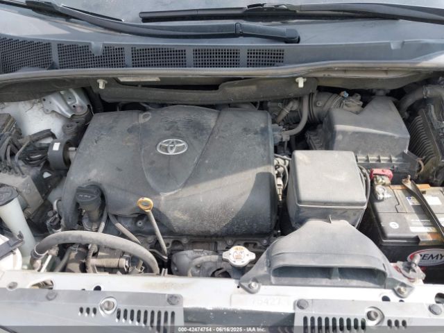 2019 TOYOTA SIENNA 5TDYZ3DC2KS986808 Photo 9