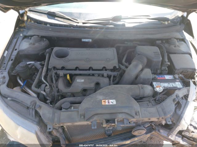 2013 KIA FORTE KNAFU4A20D5676184 Photo 9