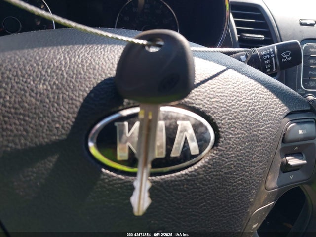 KIA dohc mpi nu 2015 KNAFK4A69F5317301 Image 11