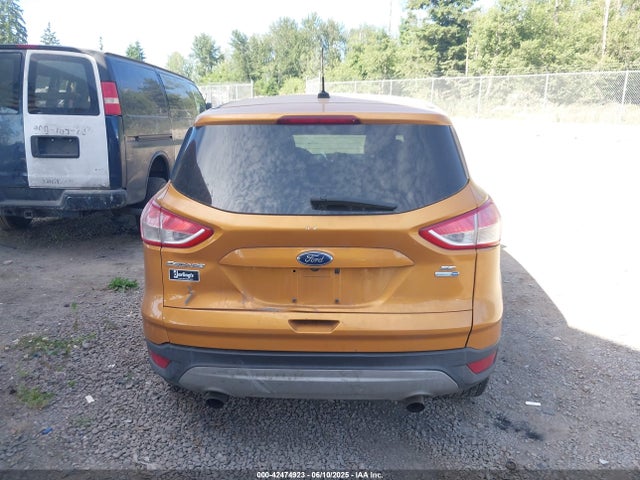 1FMCU9GXXGUA41498 Ford 2016