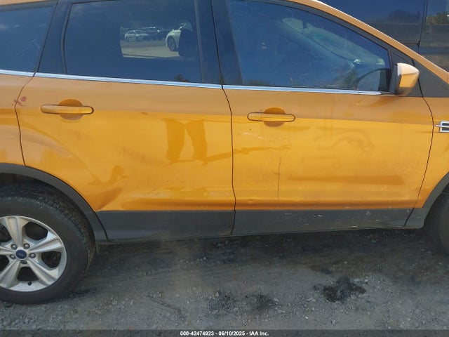 1FMCU9GXXGUA41498 Ford 2016