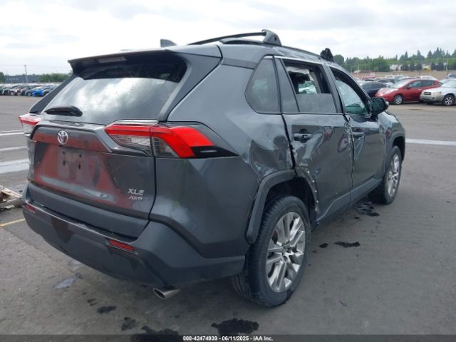 2020 TOYOTA RAV4 2T3A1RFV9LC135472 Photo 3