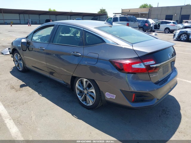 JHMZC5F19JC023772 Honda leb3(h4)