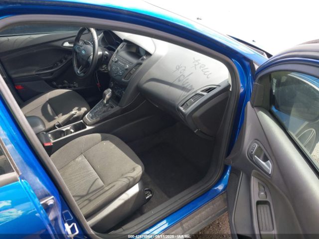 2018 FORD FOCUS 1FADP3FE8JL235284 Photo 4