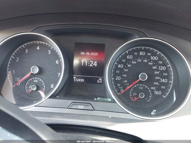 42474987 :رقم المزاد ، 3VWH17AUXHM529780 vin ، 2017 Volkswagen Golf Alltrack مزاد بيع
