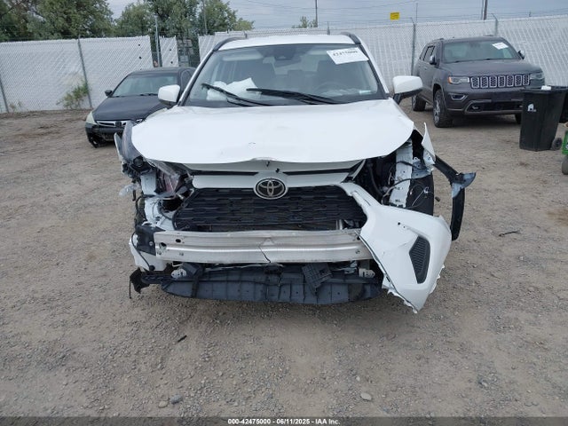 2T3P1RFV5PW376458 Toyota Rav4 Xle