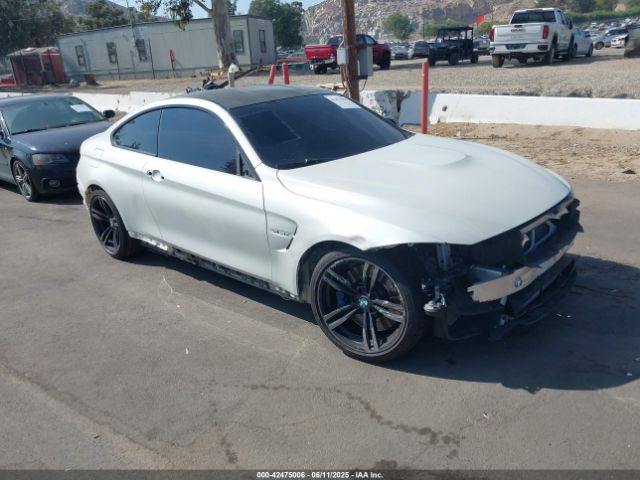 2016 BMW M4 WBS3R9C54GK336577
