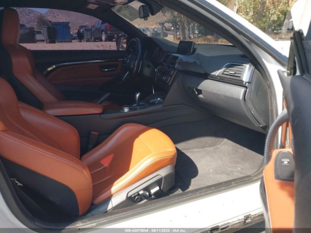 2016 BMW M4 WBS3R9C54GK336577 Photo 4