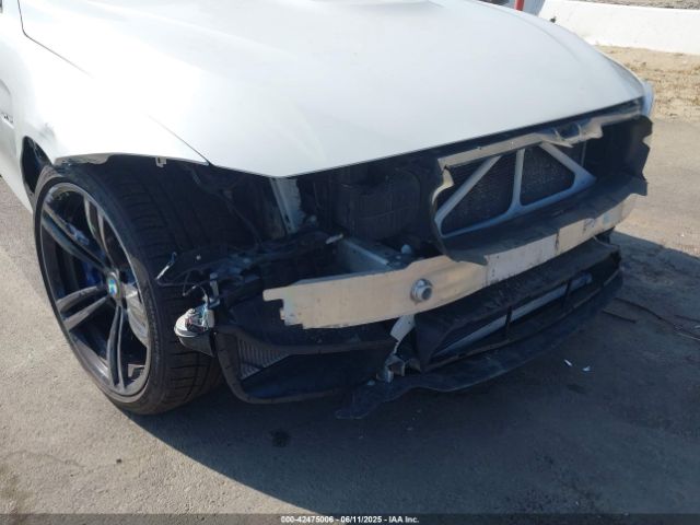 2016 BMW M4 WBS3R9C54GK336577 Photo 5