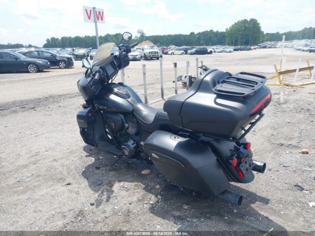 2021 INDIAN MOTORCYCLE CO. ROADMASTER 56KTKDBB7M3397704 Photo 2