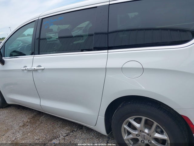 Aukcja sprzedaży 2024 Chrysler Pacifica Touring L, vin: 2C4RC1BG2RR149902, numer aukcji: 42475018