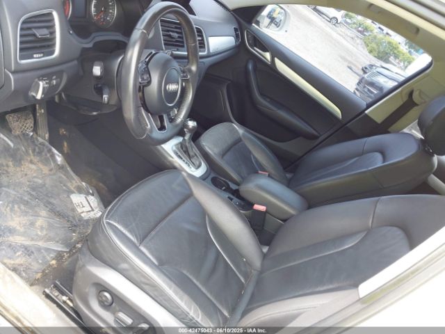 WA1EFCFS8FR001278 Audi Q3 2.0t Premium Plus