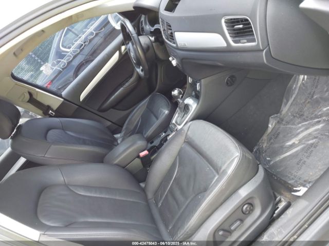 WA1EFCFS8FR001278 Audi Q3 2.0t Premium Plus